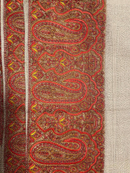 Border embroidery design |Beige Red Border
