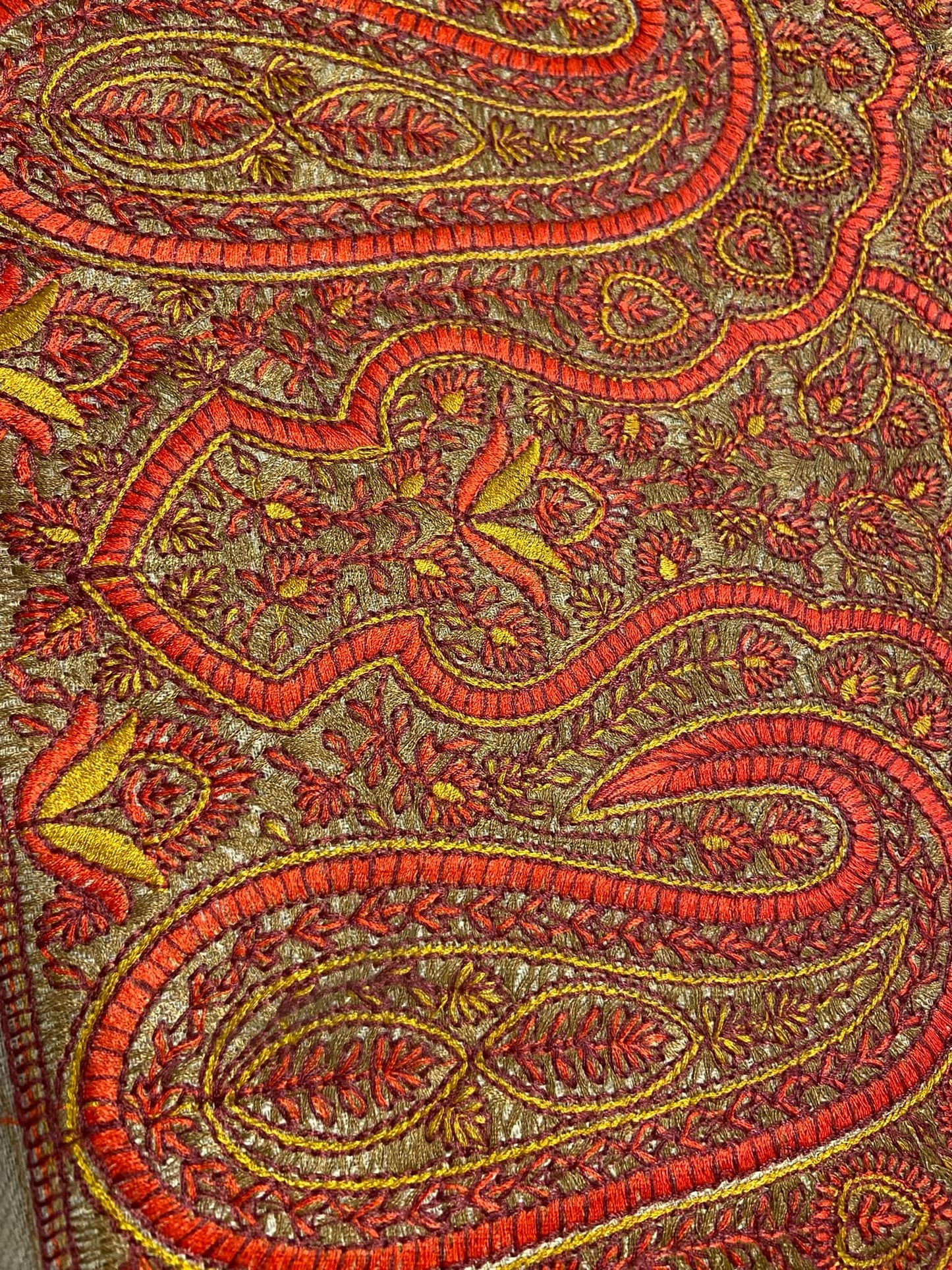 Border embroidery design |Beige Red Border